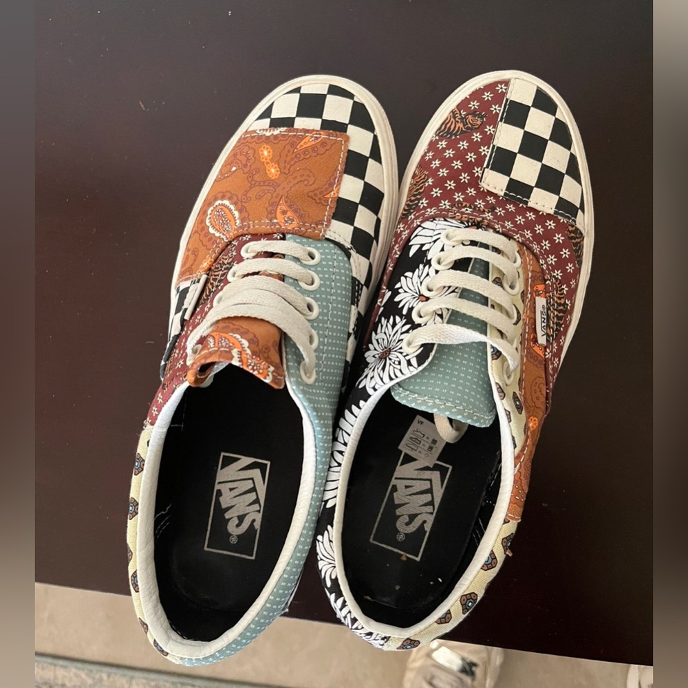 Multi color vans M7.5/W9